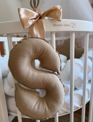 Písmenka u nás frčí🫶🏻 vyberte si ze dvou velikostí✨