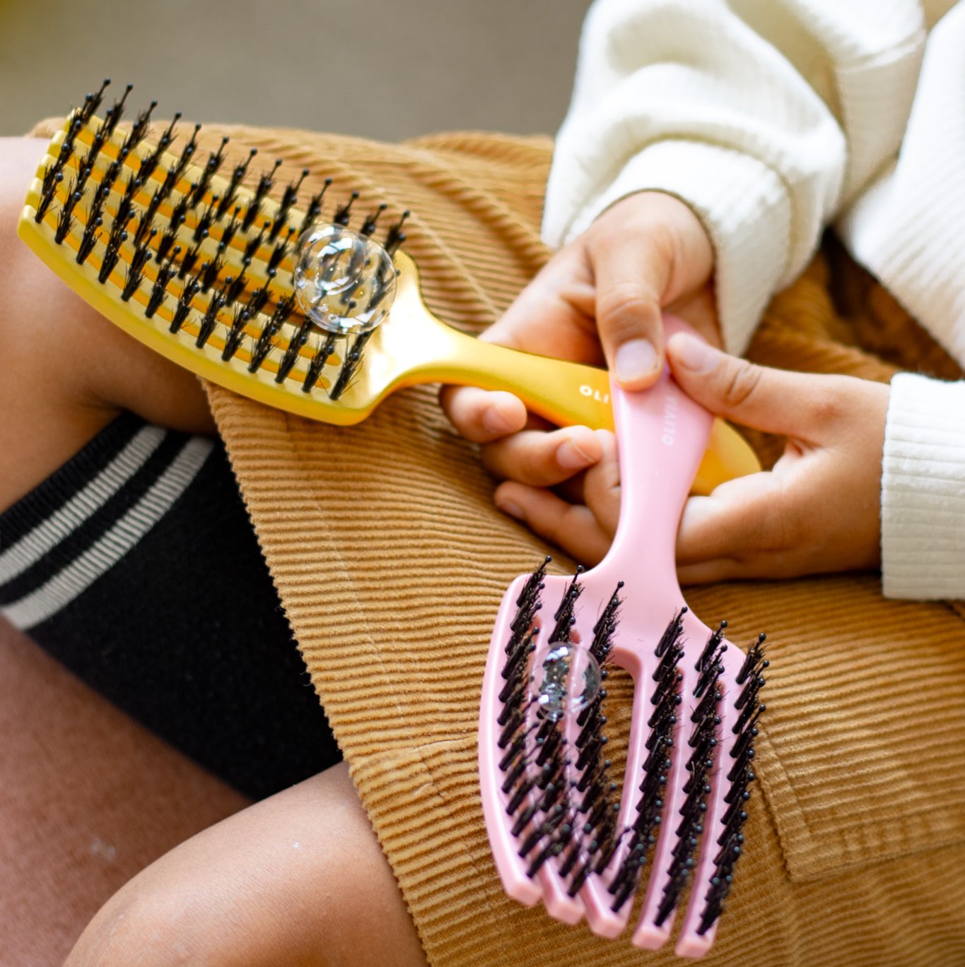 Pohodové česání dětí s FingerBrush Mini Care Kids od Olivia Garden