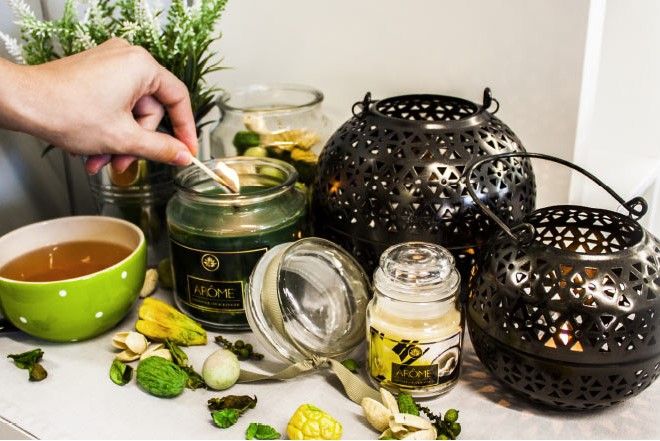 Kouzelná moc vůně a světla. Pusťte pohodu do svých domovů