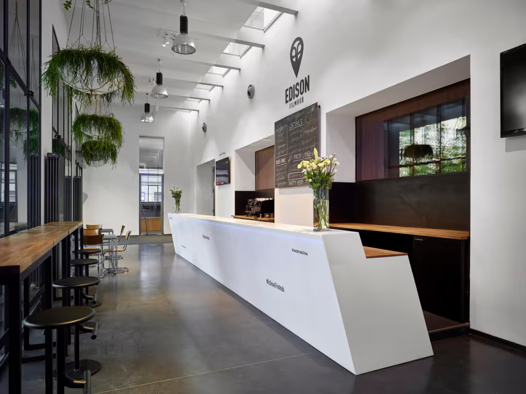 min-edison-filmhub-cafe-5