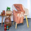 166382 1 fleecova deka fireplace