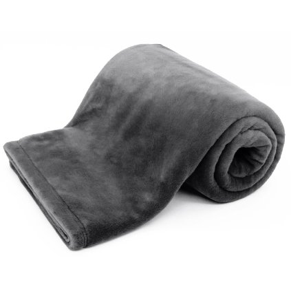 166796 1 luxusni deka softique cerna