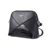 Elegantní crossbody kabelka přes rameno David Jones 6406 1 černá ModexaStyl (2)