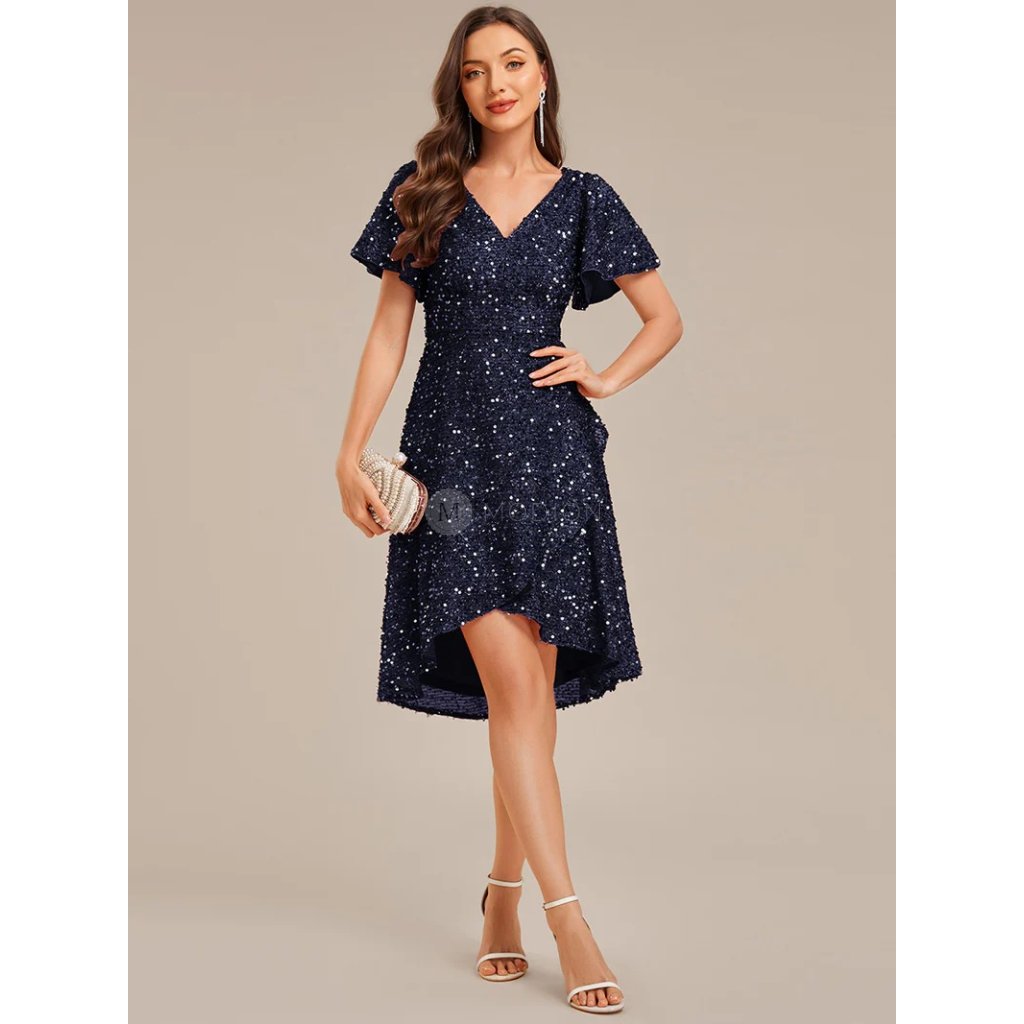 Společenské šaty tmavě modré krátké asymetrické - EE02401NB | Modion.cz