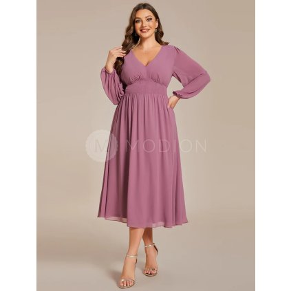 PLUS SIZE krátké společenské šaty růžovofialové Ever Pretty EG01929OD - PLUS SIZE Společenské šaty, PLUS SIZE šaty na svatbu, PLUS SIZE plesové šaty a PLUS SIZE svatební šaty - Modion.cz