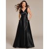 Společenské šaty dlouhé černé saténové s kapsami – Ever Pretty ES02326BK, prodává Modion.cz