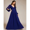 Společenské šaty dlouhé modré šifonové s rukávy s rozparkem – Ever Pretty EP00461RB, prodává Modion.cz