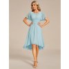 Společenské krátké šaty bleděmodré – Livia (celkový pohled)