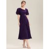 Společenské midi šaty fialové – Solenne (pohled zepředu)