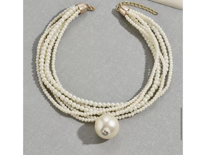 Perlový náhrdelník s velkou perlou