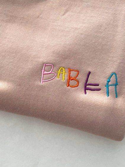 Výšivka BABKA