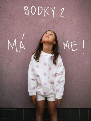 Mäkkučké & roztomilé.💕 Presne také sú mikinky z kolekcie DOTS. A najlepšia správa je, že ich máme skladom hneď v 4...