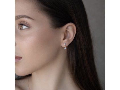 213CC13D A7AC 4E37 A761 E7D3E19618AD 2