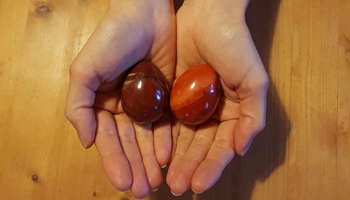Praktické rady ako vybrať, očistiť a používať energetické vajce