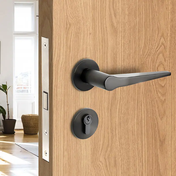 Ako sa správne starať o kľučky a zámky?