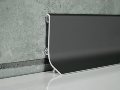 effector Q63 lista al cierna