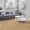 laminatova podlaha kronooriginal herringbone 8 dub sundance v obyvacke 22901