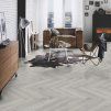 laminatova podlaha kronooriginal herringbone 8 dub chantilly v interieri s gaucom 22764
