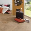 laminatova podlaha kronooriginal herringbone 8 dub inca carpenter v oddychovej izbe 22793