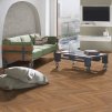 laminatova podlaha kronooriginal herringbone 8 dub harlech v obyvacke na poschodi 22841