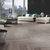 laminatova podlaha kronooriginal herringbone 8 dub rutherford v modernej obyvacke 22875