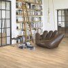vinylova podlaha parador basic 30 dub 1730621 v interieri s kniznicou