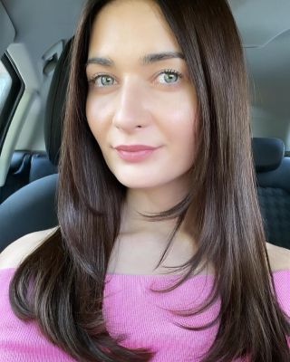 camera roll recently 🌸🩷 Posledný foto príspevok na mojom profile je z júna 2021…Čas na update. Už túto nedeľu nás čaká...