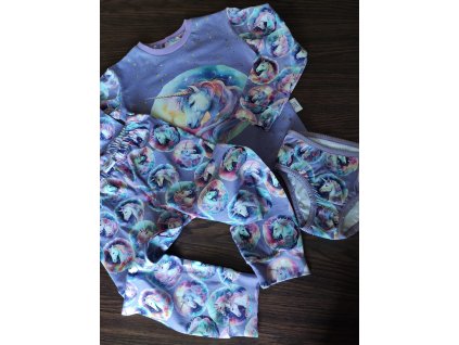 jednorožec pyžamko