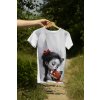 Hand holding tshirt in nature (5)