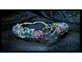 received 263198932803673