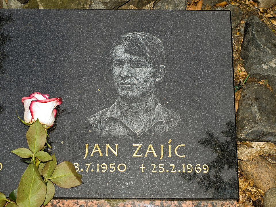 Po Palachovi hořel další Jan. Také Zajíc chtěl vyburcovat národ