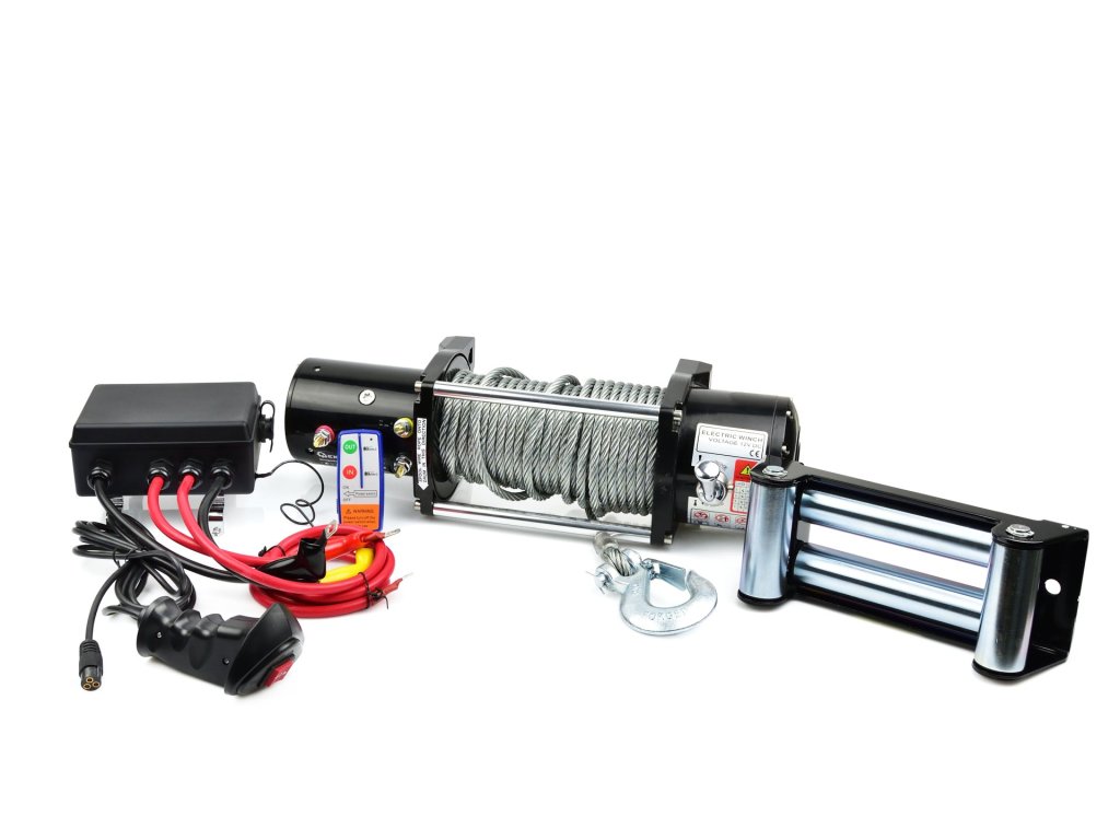 Elektrický lanový naviják 4500 W/12 V, 5,44 t, pro větší offroad, odtah - GEKO 1