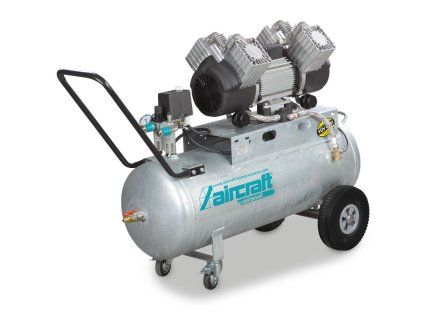 3495