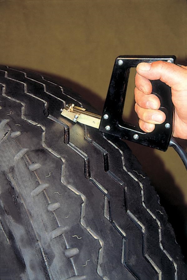 MDtools Prořezávačka dezénů RS 88 TL, výkon 680W, s regulací a kabelem 2,5 m - Obrázek 5