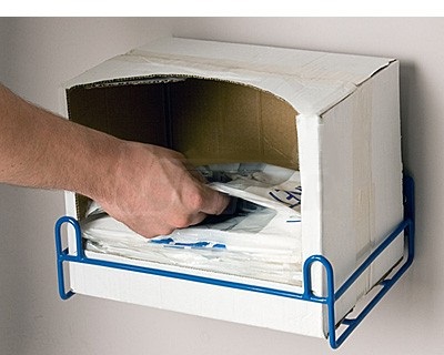 Držák k instalaci na stěnu pro umístění sad povlaků CLEAN SET