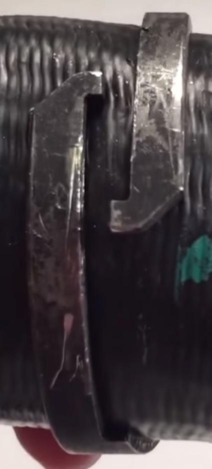 Kleště na hadicové spony s bowdenem pro motory koncernu VAG 2.0 TDI - QUATROS QS20219