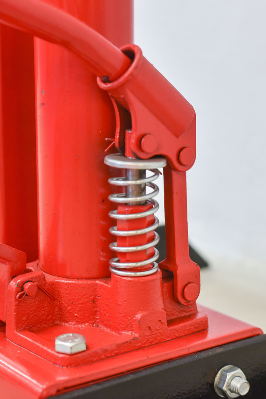Ferdus Stahovák pružin hydraulický 1T (obrázek 6)