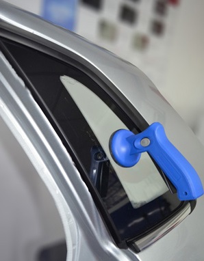 Pistolová přísavka na menší skla, zrcátka - PROGLASS SHE-070