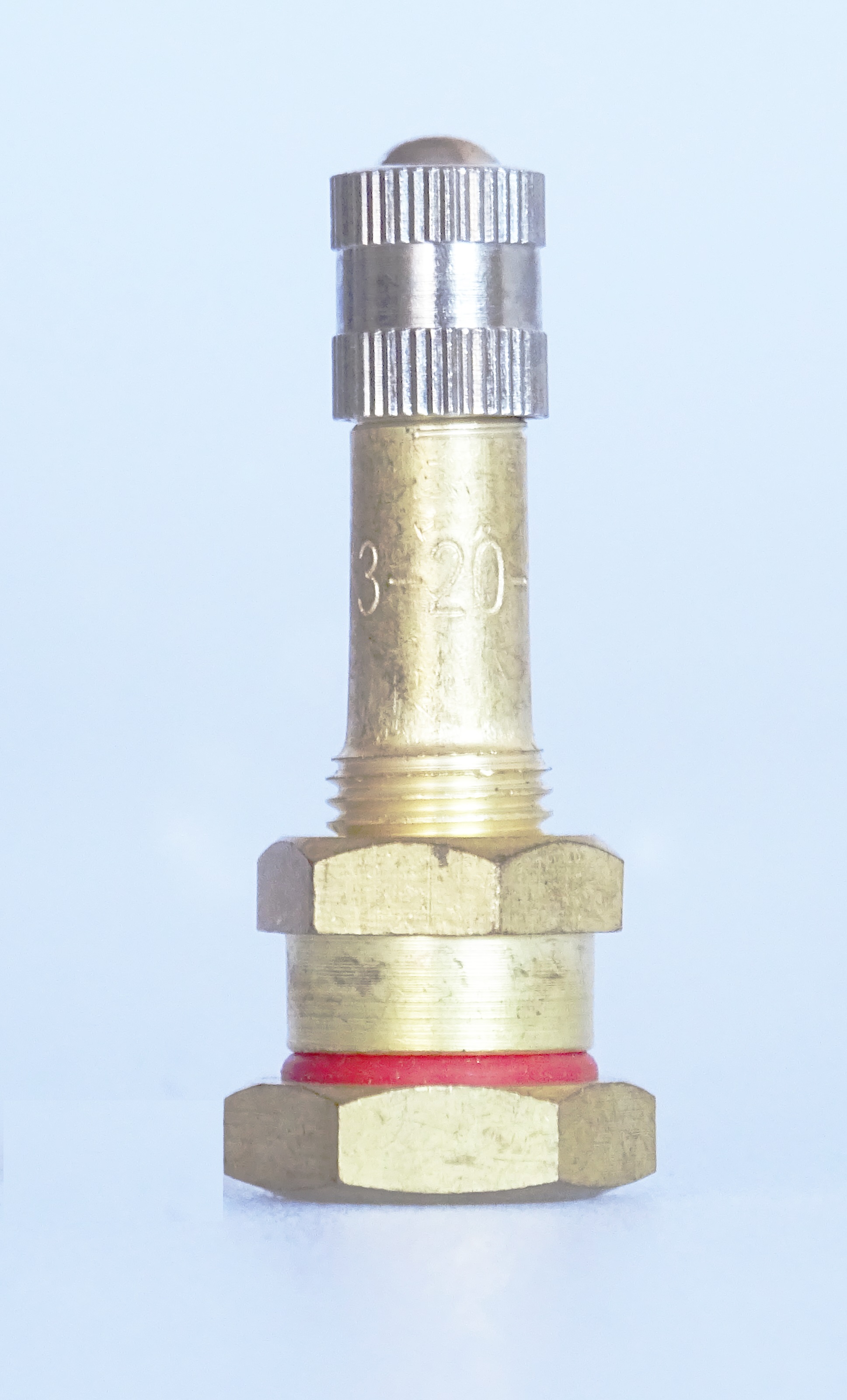 Ferdus Bezdušový ventil TR575, délka 29 mm, otvor v disku 16 mm, TRUCK Rozměr: délka 36 mm. otvor v disku 9.7 mm. 100 ks