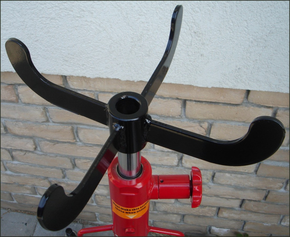 Hydraulický zvedák převodovky a motoru, nosnost 300 kg, pojízdný - TEL03004