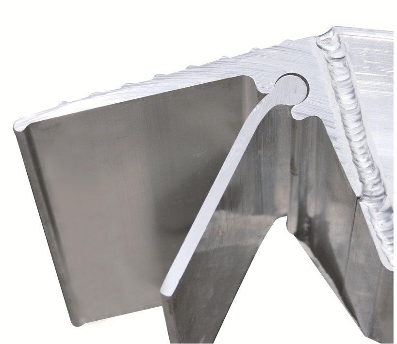 Nájezdové rampy Titan, vysoká nosnost 3310 kg, hliníkové, sada 2 ks