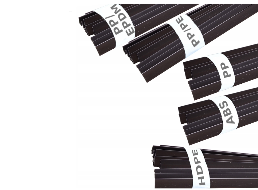 MDtools Svářecí plastové dráty ABS, PP, HDPE, PP/EPDM, PP/PE, 8 mm, ploché, 45 cm, černé, 0,5 kg