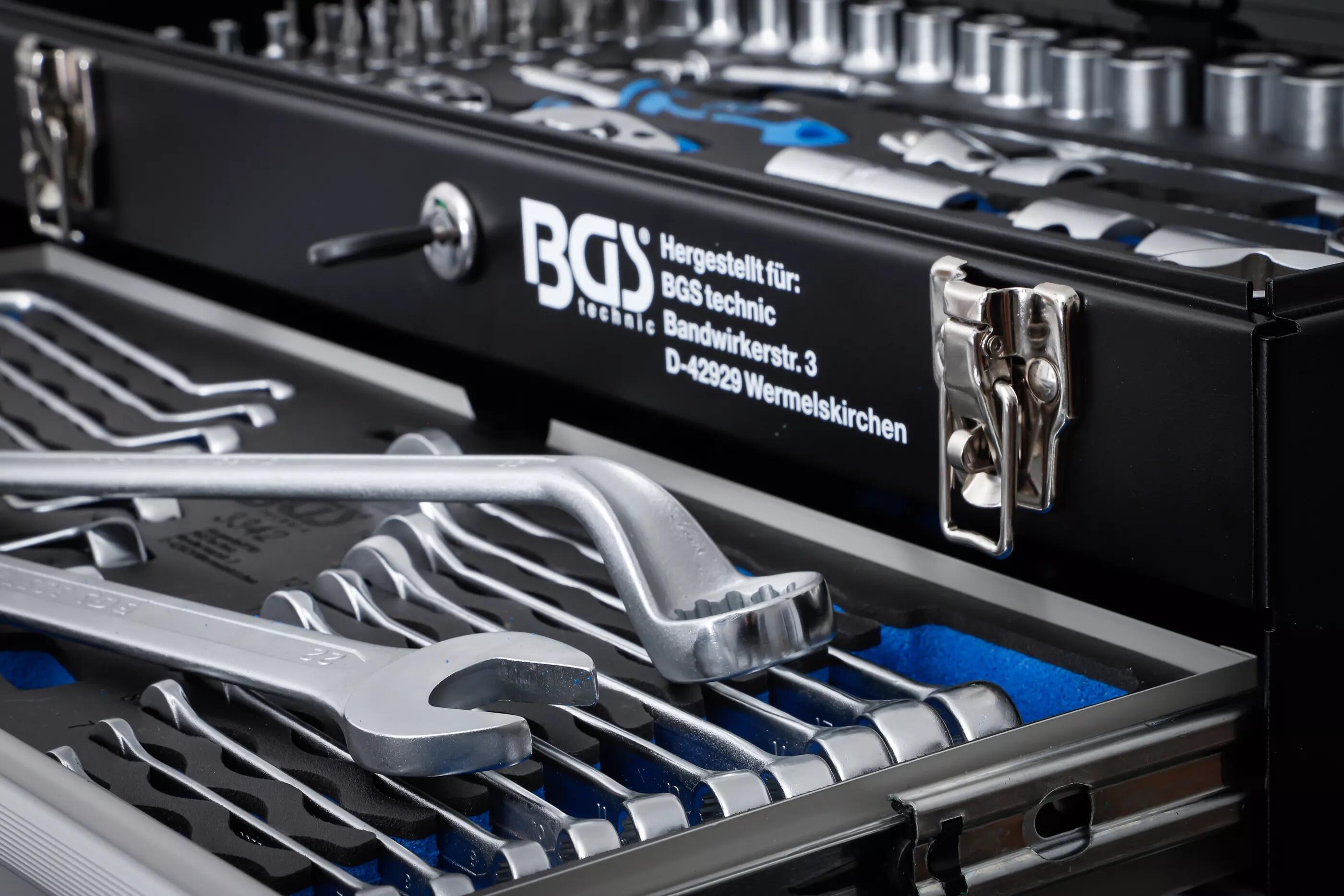 BGS technic Kufr s nářadím - gola sada 1/4" a 1/2", klíče a kleště, sada 143 ks - BGS 3318 (obrázek 10)