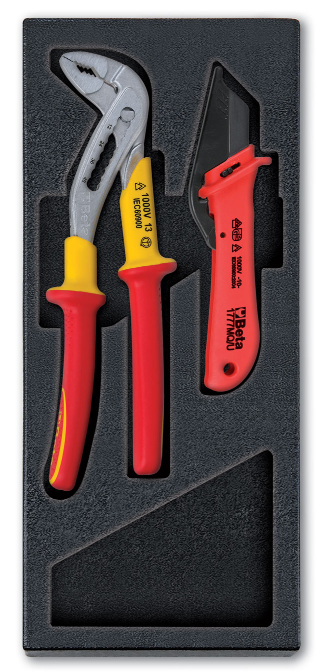 Beta tools SADA KLEŠTÍ 2KS V PLASTOVÉ PODESTĚ, 2424/T136