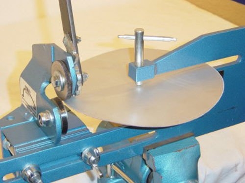 DINOSAURIER Přípravek pro stříhání kruhů KV 098 RS