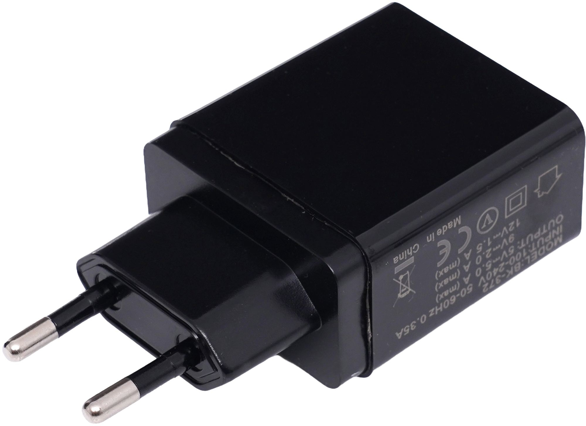 Síťová nabíječka QUICK CHARGE 3.0 KD1236