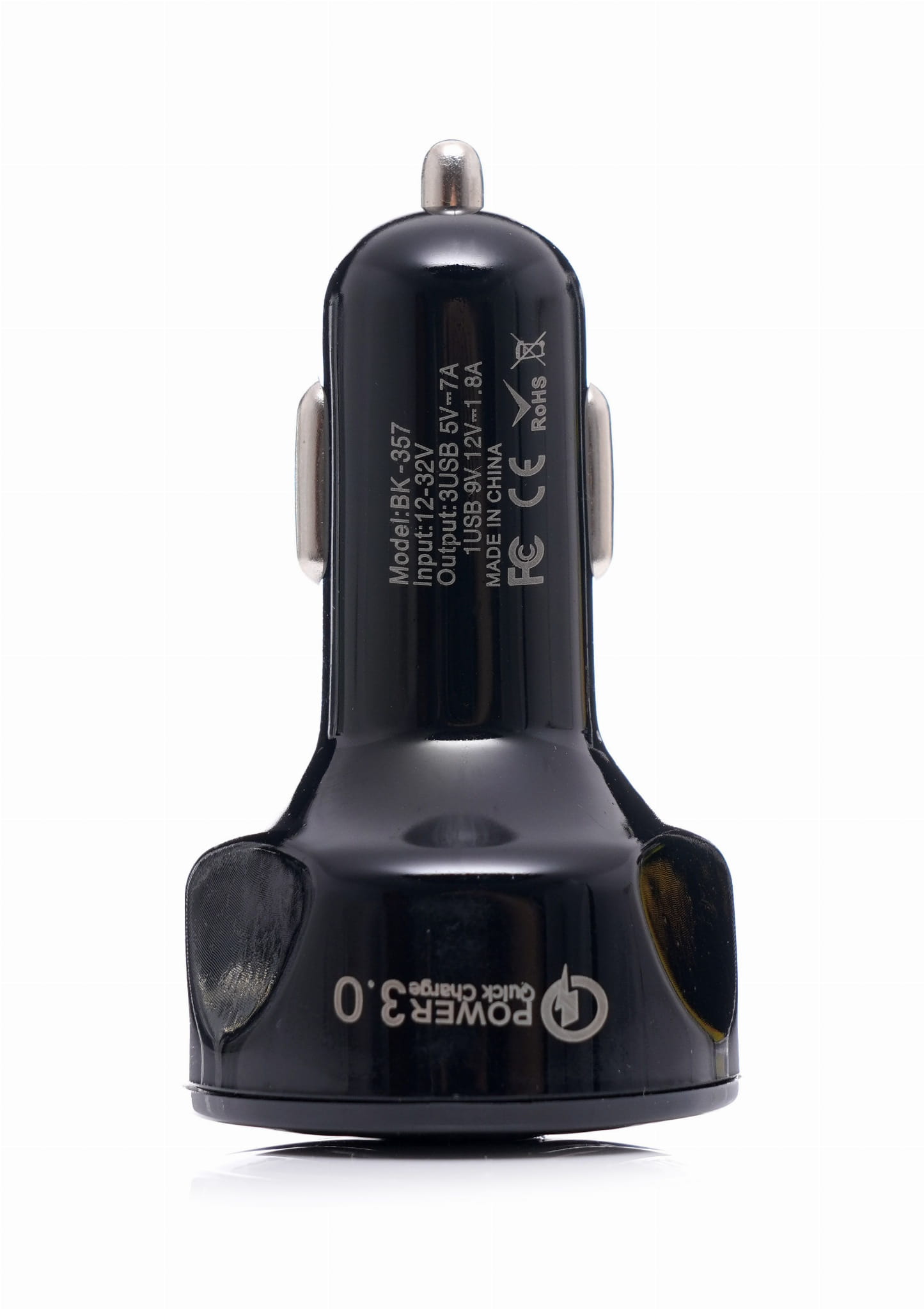 Autonabíječka QUICK CHARGE se 3 USB porty a LED diodami KD1238