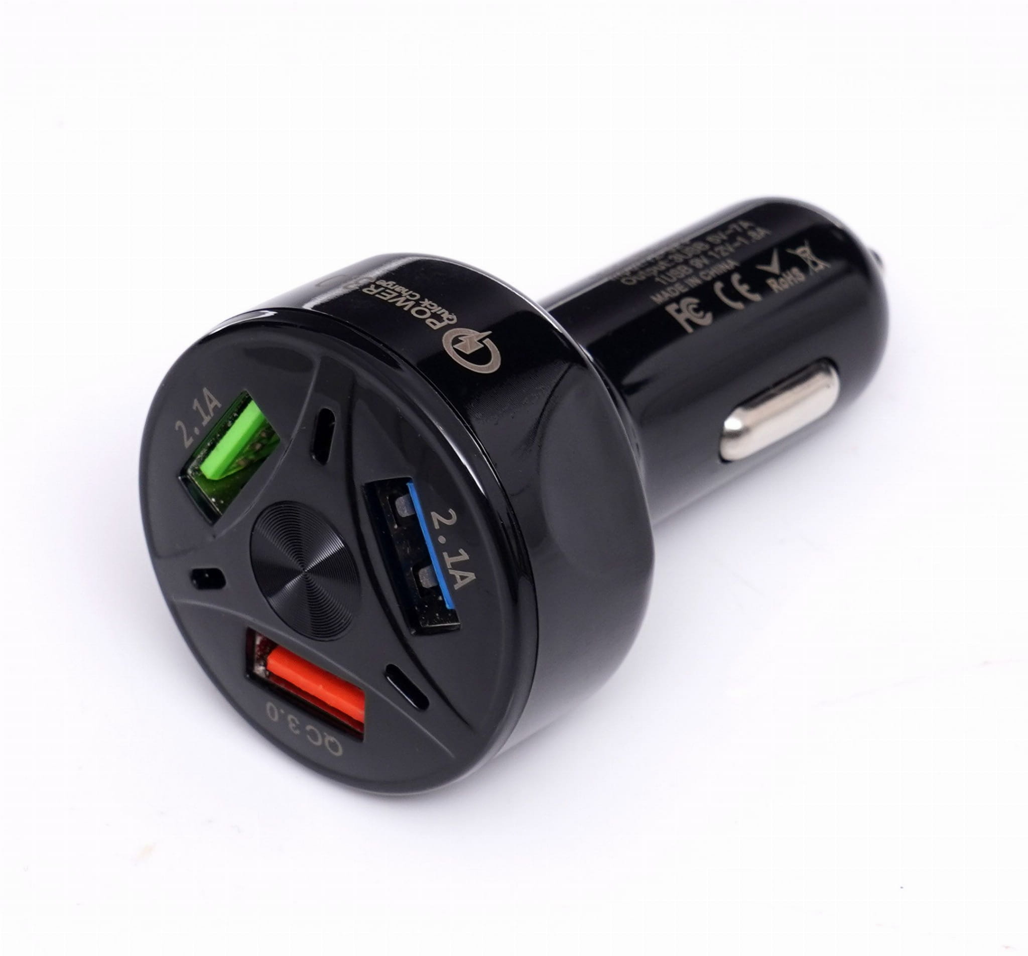 KRAFT&DELE Autonabíječka QUICK CHARGE se 3 USB porty a LED diodami KD1238