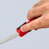 Univerzální odizolovací nástroj pro kabely 8–13 mm a žíly - KNIPEX 16 85 125 SB