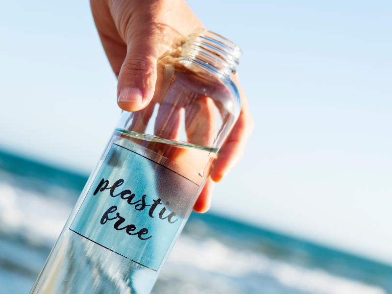 Dokážete se na jeden měsíc obejít bez plastů?